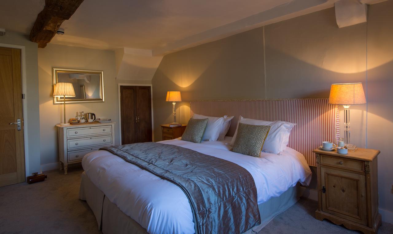 The Angel At Burford Hotel Buitenkant foto